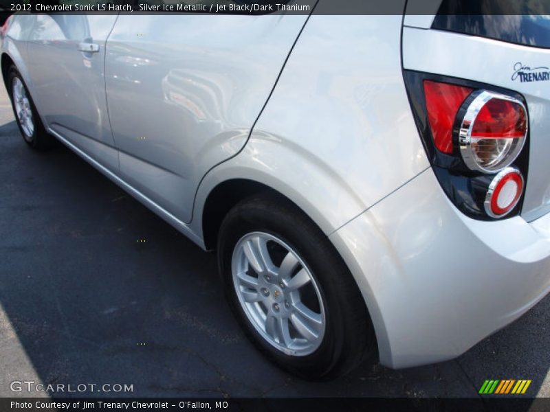 Silver Ice Metallic / Jet Black/Dark Titanium 2012 Chevrolet Sonic LS Hatch