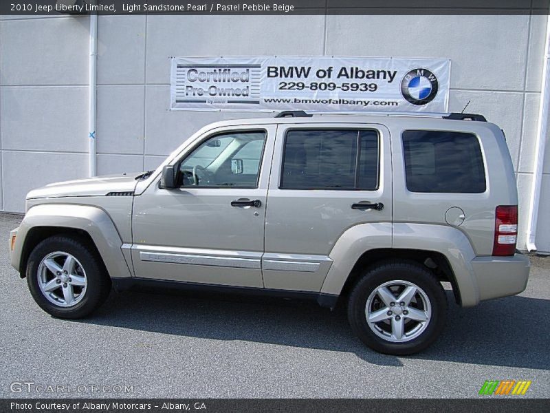 Light Sandstone Pearl / Pastel Pebble Beige 2010 Jeep Liberty Limited