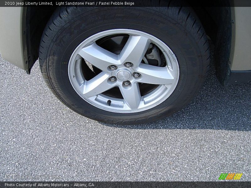 Light Sandstone Pearl / Pastel Pebble Beige 2010 Jeep Liberty Limited