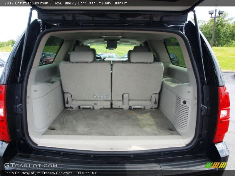 Black / Light Titanium/Dark Titanium 2012 Chevrolet Suburban LT 4x4