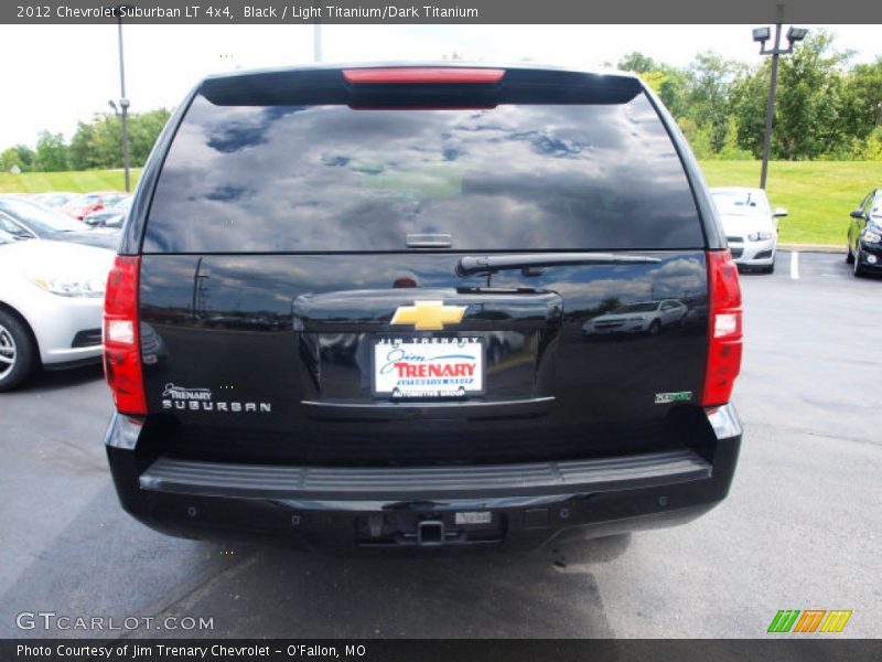 Black / Light Titanium/Dark Titanium 2012 Chevrolet Suburban LT 4x4