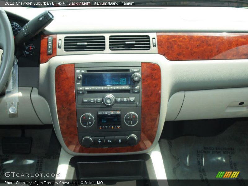 Black / Light Titanium/Dark Titanium 2012 Chevrolet Suburban LT 4x4