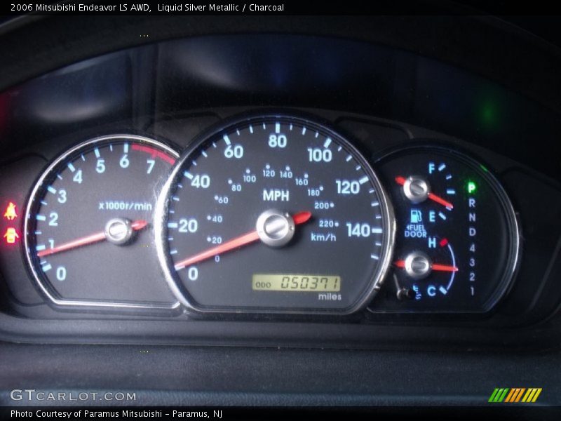 Liquid Silver Metallic / Charcoal 2006 Mitsubishi Endeavor LS AWD