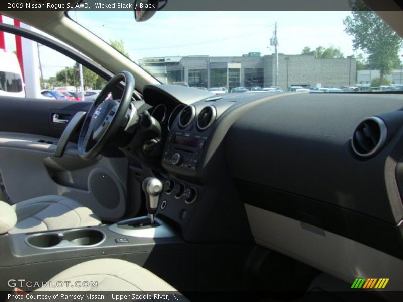 Wicked Black / Black 2009 Nissan Rogue SL AWD