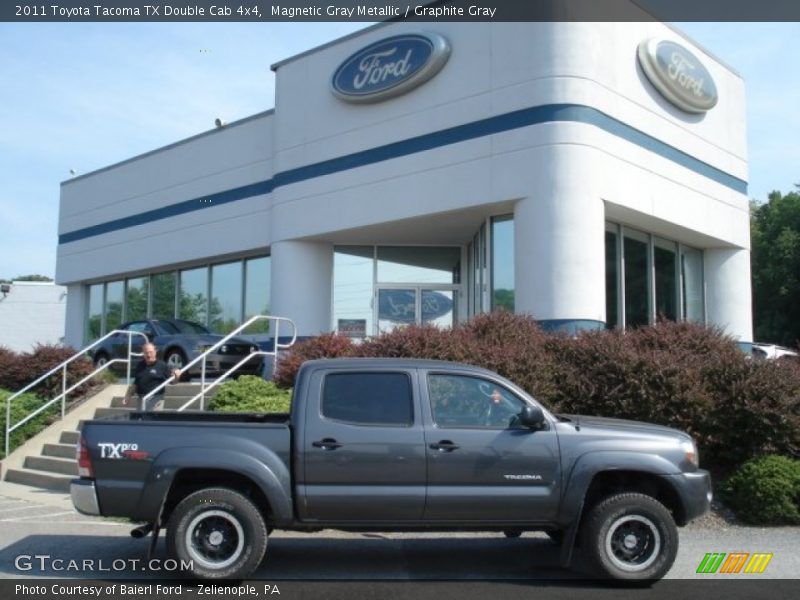 Magnetic Gray Metallic / Graphite Gray 2011 Toyota Tacoma TX Double Cab 4x4