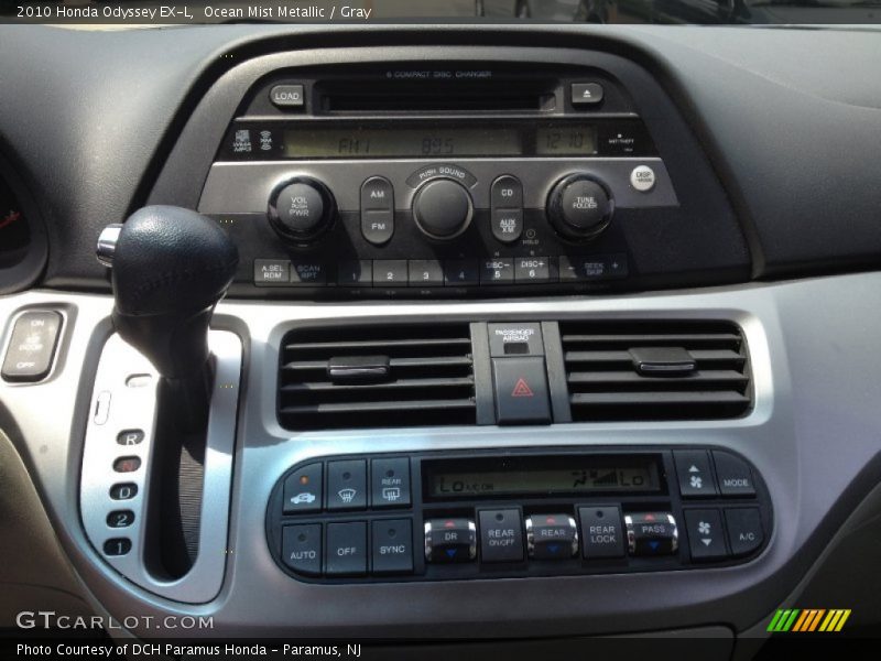 Ocean Mist Metallic / Gray 2010 Honda Odyssey EX-L