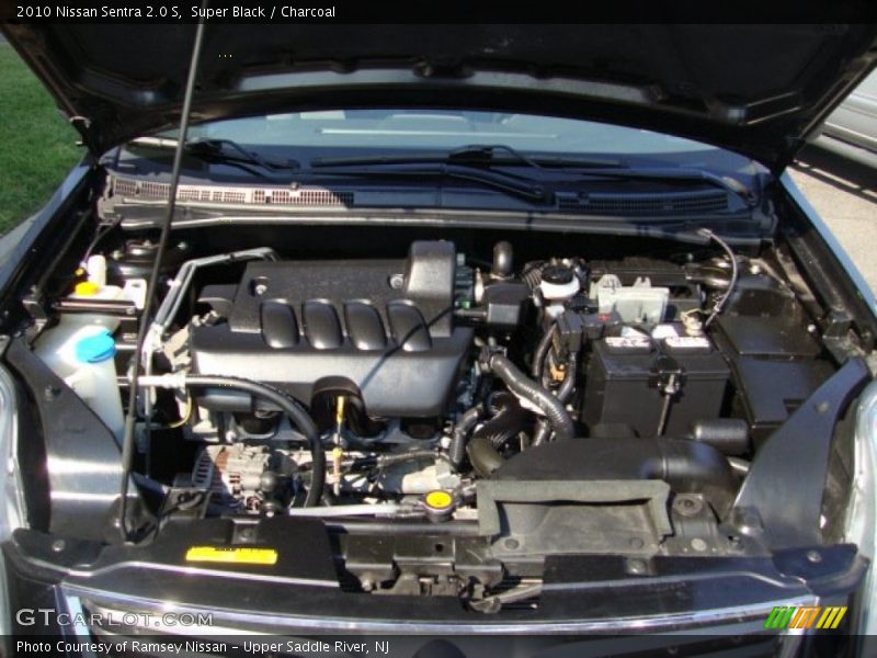 Super Black / Charcoal 2010 Nissan Sentra 2.0 S