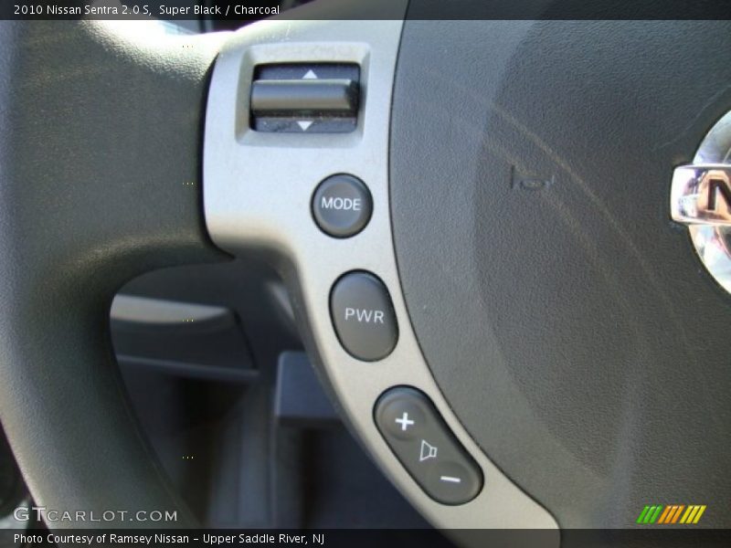 Super Black / Charcoal 2010 Nissan Sentra 2.0 S