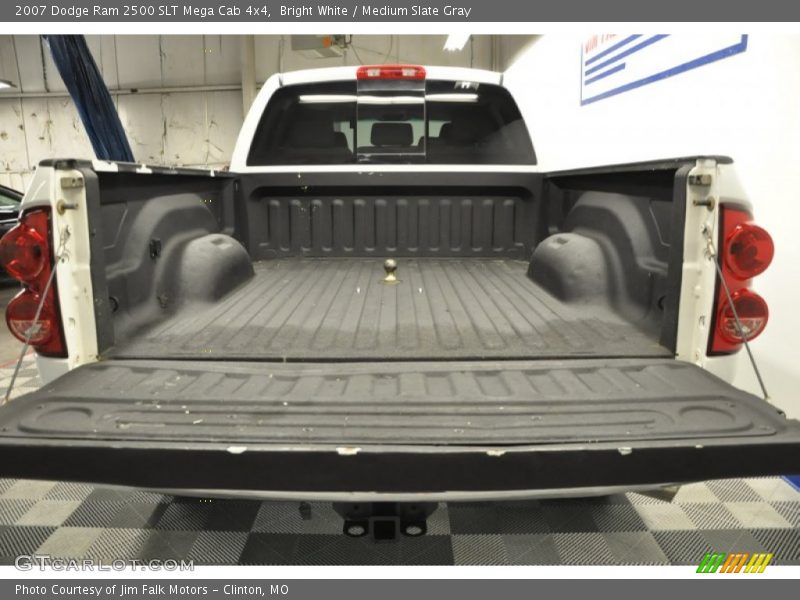 Bright White / Medium Slate Gray 2007 Dodge Ram 2500 SLT Mega Cab 4x4