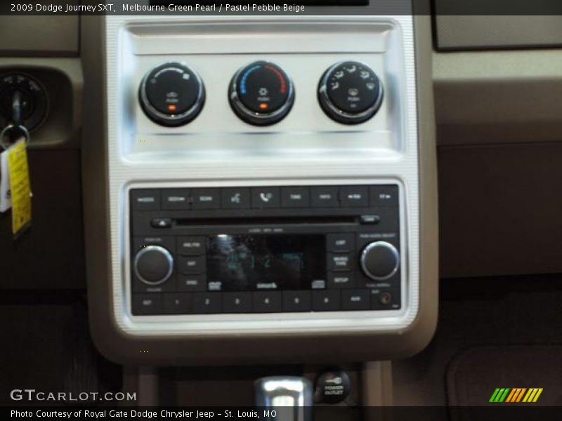 Melbourne Green Pearl / Pastel Pebble Beige 2009 Dodge Journey SXT
