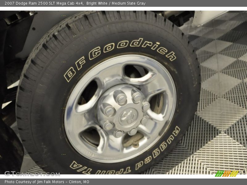 Bright White / Medium Slate Gray 2007 Dodge Ram 2500 SLT Mega Cab 4x4
