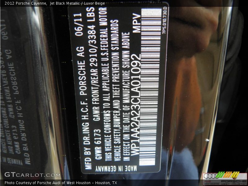Jet Black Metallic / Luxor Beige 2012 Porsche Cayenne
