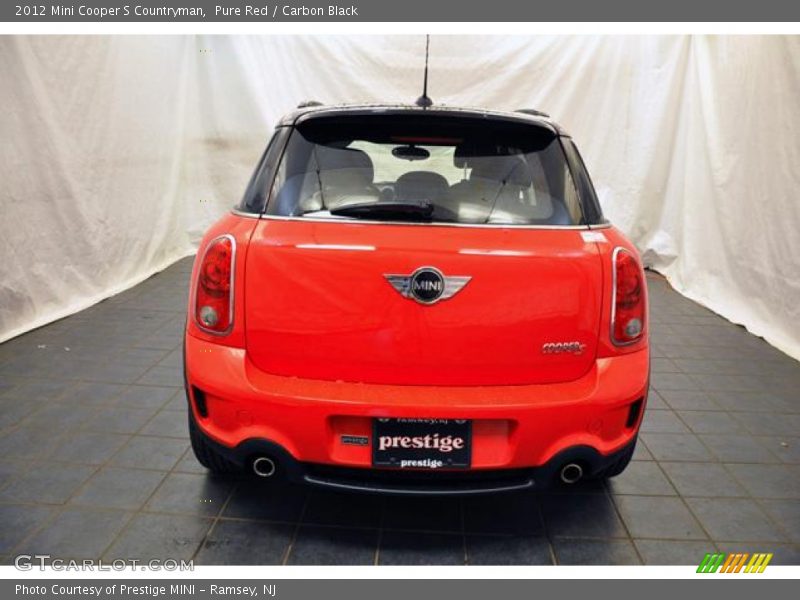Pure Red / Carbon Black 2012 Mini Cooper S Countryman