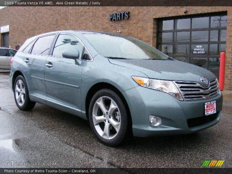 Aloe Green Metallic / Ivory 2009 Toyota Venza V6 AWD