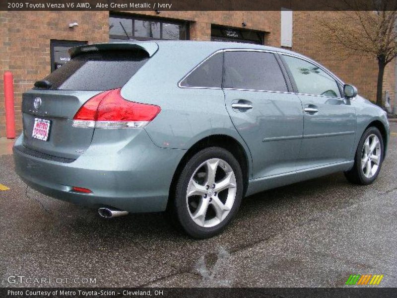 Aloe Green Metallic / Ivory 2009 Toyota Venza V6 AWD
