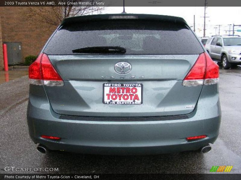 Aloe Green Metallic / Ivory 2009 Toyota Venza V6 AWD