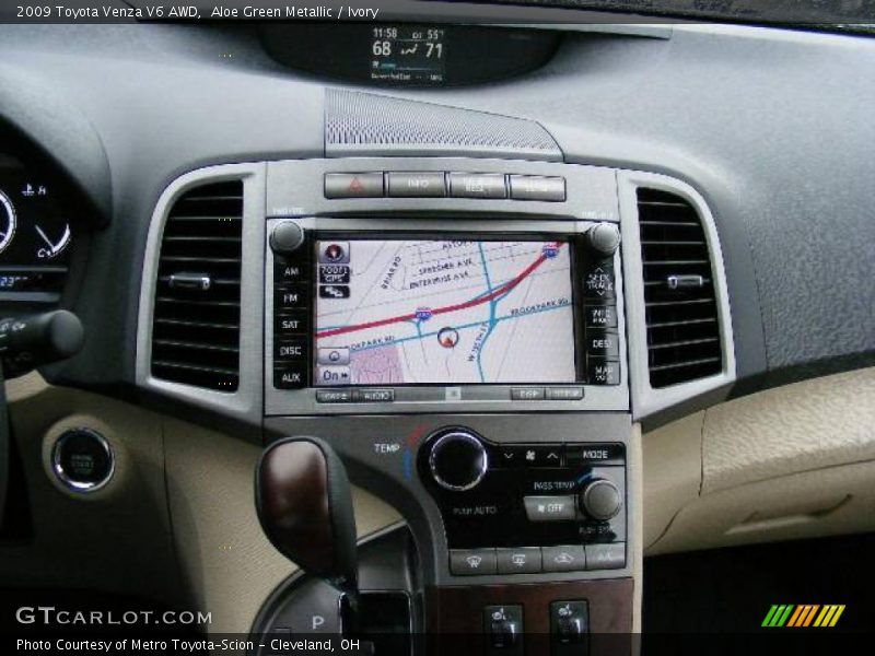 Aloe Green Metallic / Ivory 2009 Toyota Venza V6 AWD