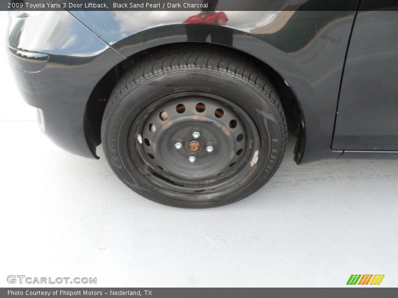 Black Sand Pearl / Dark Charcoal 2009 Toyota Yaris 3 Door Liftback