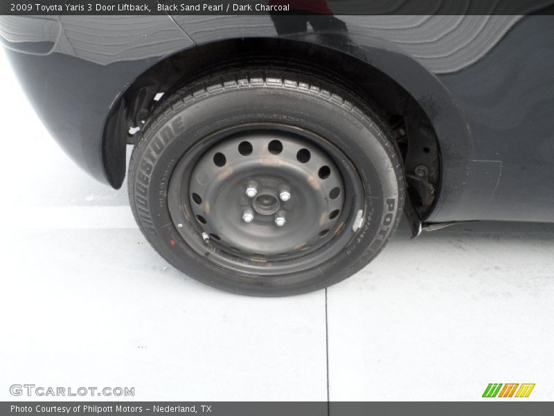 Black Sand Pearl / Dark Charcoal 2009 Toyota Yaris 3 Door Liftback