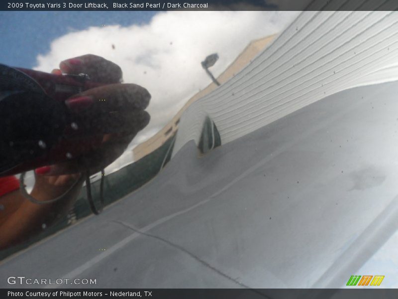 Black Sand Pearl / Dark Charcoal 2009 Toyota Yaris 3 Door Liftback