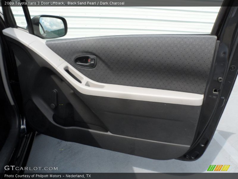 Black Sand Pearl / Dark Charcoal 2009 Toyota Yaris 3 Door Liftback