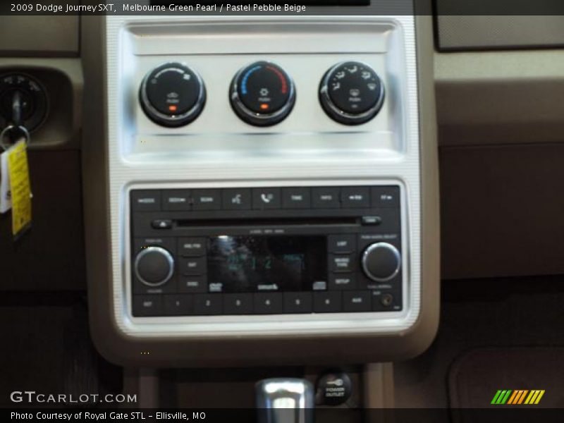 Melbourne Green Pearl / Pastel Pebble Beige 2009 Dodge Journey SXT