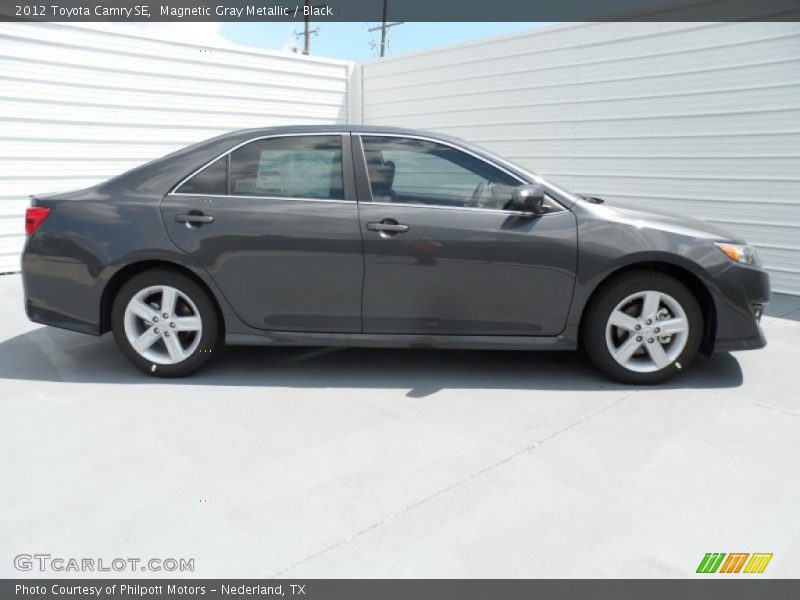 Magnetic Gray Metallic / Black 2012 Toyota Camry SE