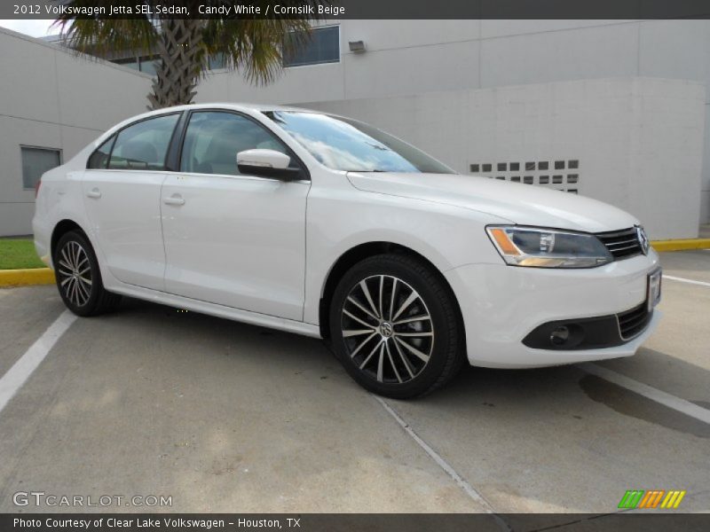 Candy White / Cornsilk Beige 2012 Volkswagen Jetta SEL Sedan