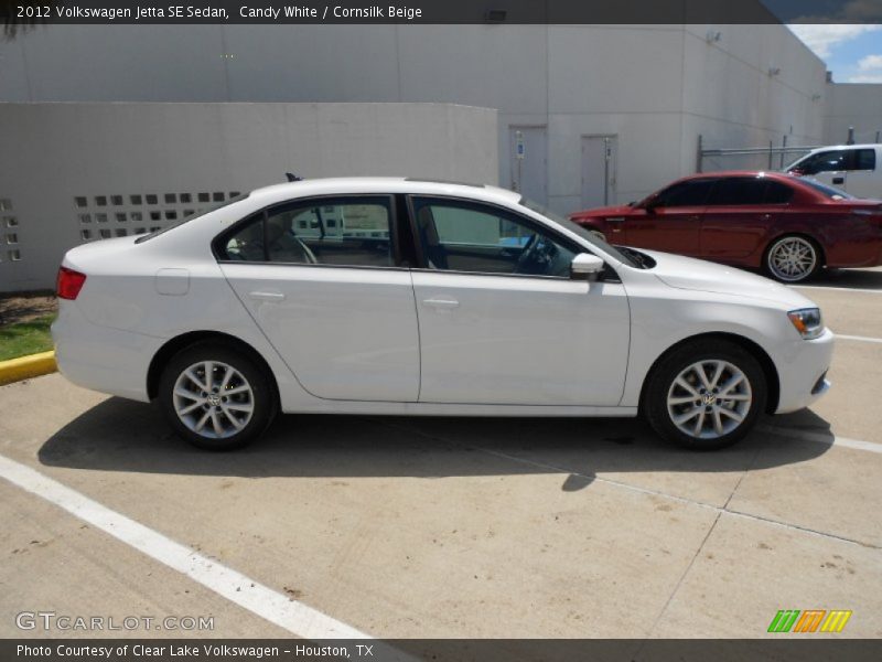 Candy White / Cornsilk Beige 2012 Volkswagen Jetta SE Sedan