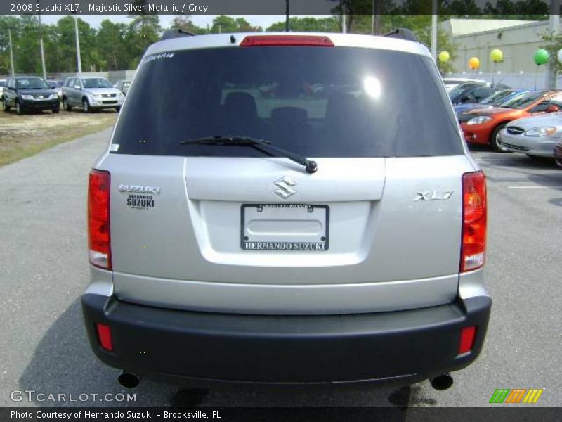 Majestic Silver Metallic / Grey 2008 Suzuki XL7