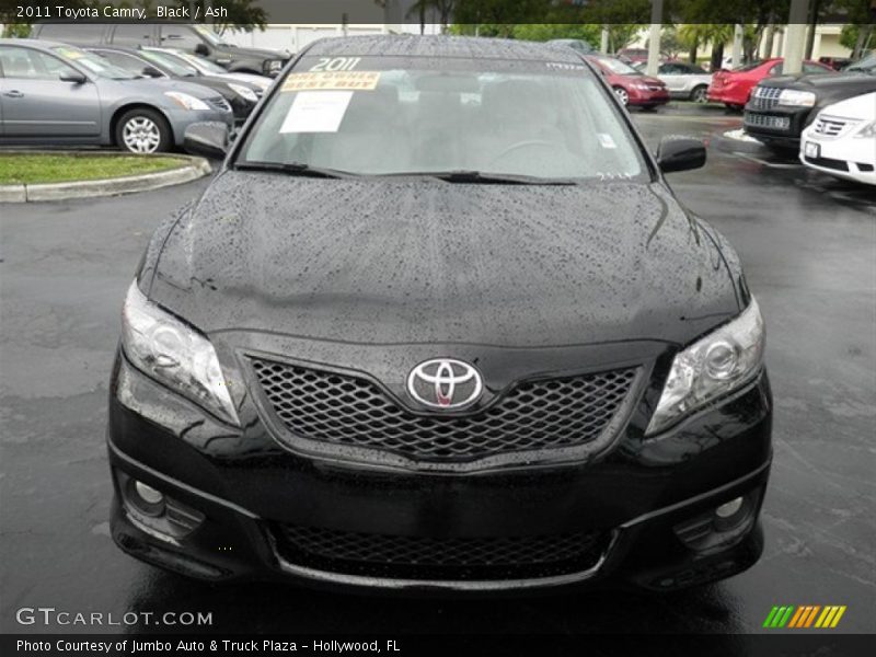 Black / Ash 2011 Toyota Camry