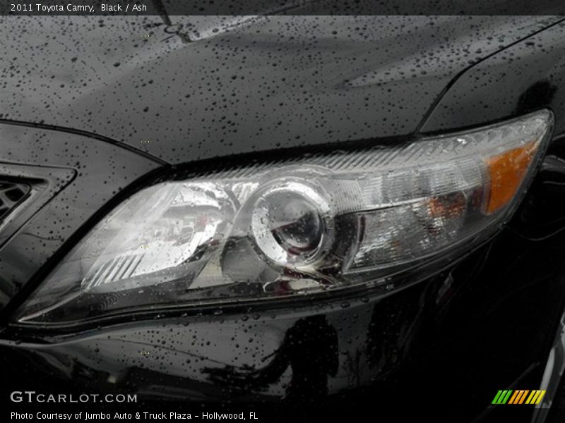 Black / Ash 2011 Toyota Camry