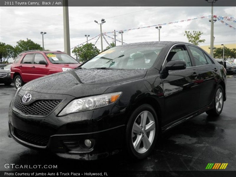 Black / Ash 2011 Toyota Camry