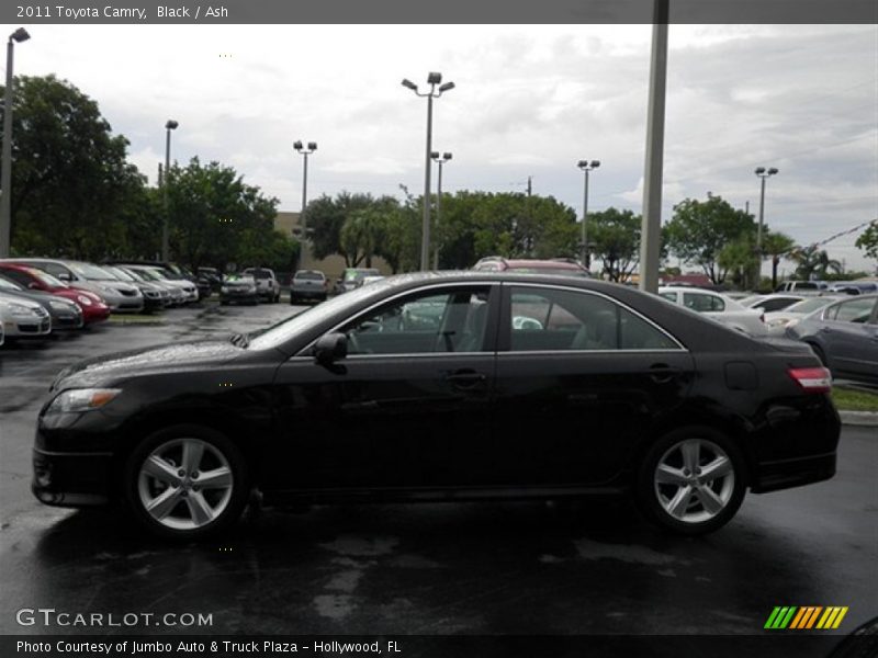 Black / Ash 2011 Toyota Camry