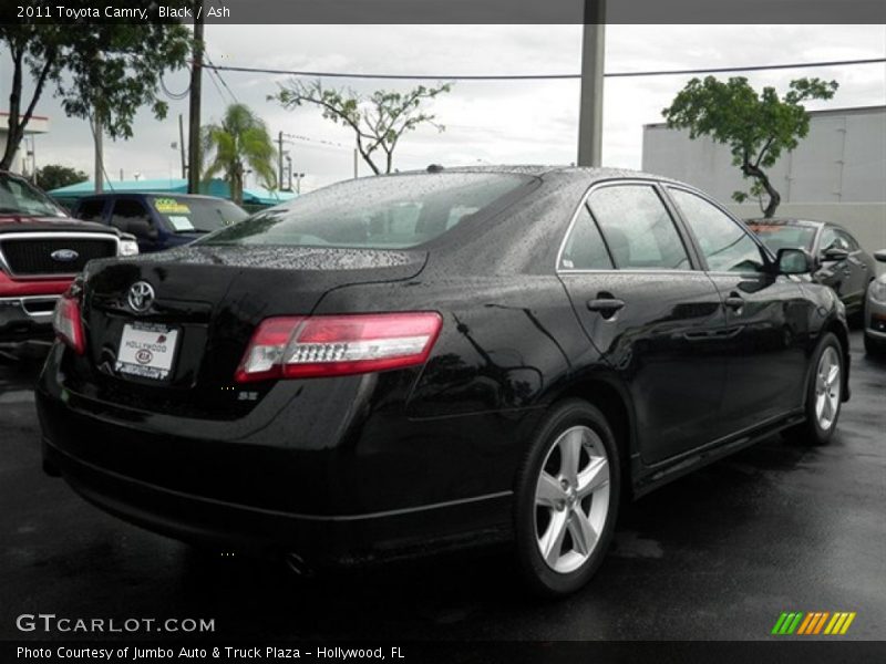 Black / Ash 2011 Toyota Camry