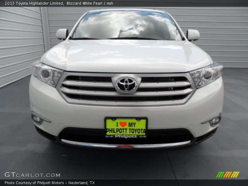 Blizzard White Pearl / Ash 2012 Toyota Highlander Limited
