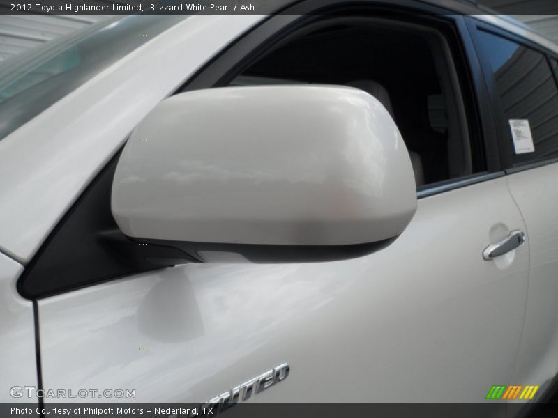 Blizzard White Pearl / Ash 2012 Toyota Highlander Limited