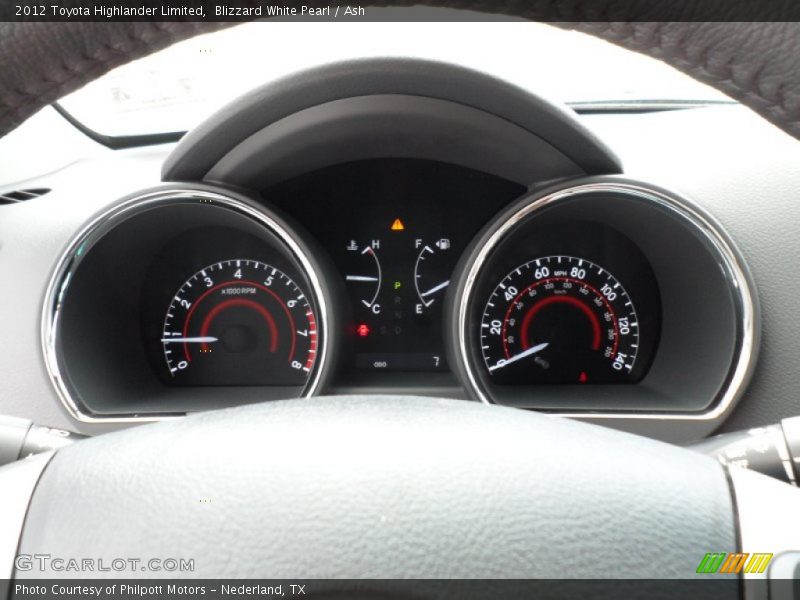 Blizzard White Pearl / Ash 2012 Toyota Highlander Limited
