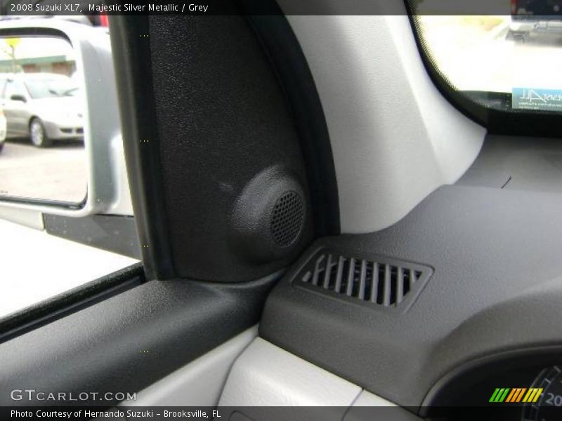 Majestic Silver Metallic / Grey 2008 Suzuki XL7