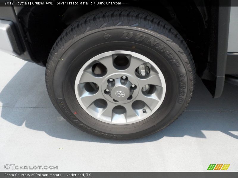 Silver Fresco Metallic / Dark Charcoal 2012 Toyota FJ Cruiser 4WD