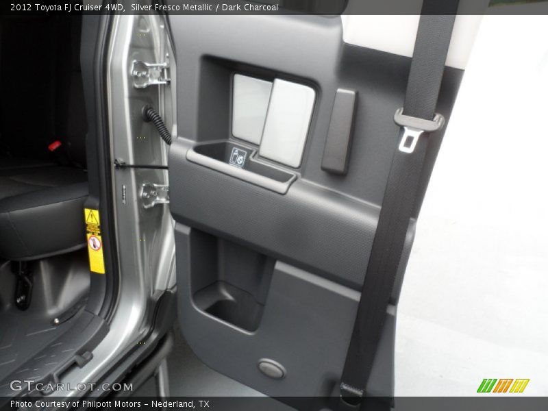 Silver Fresco Metallic / Dark Charcoal 2012 Toyota FJ Cruiser 4WD