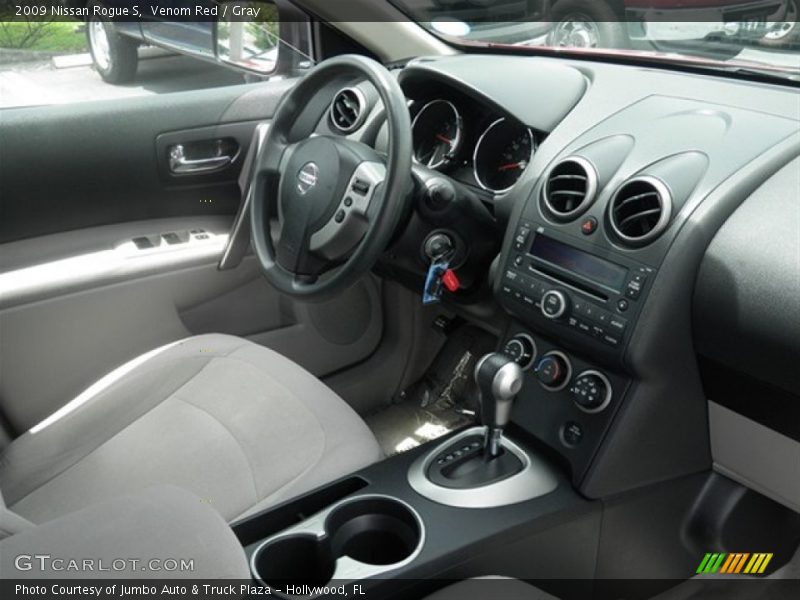 Venom Red / Gray 2009 Nissan Rogue S