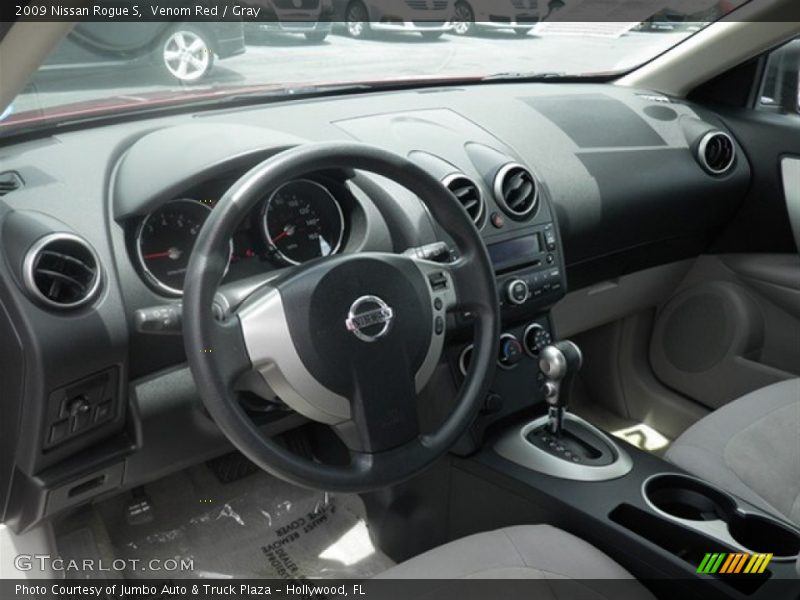 Venom Red / Gray 2009 Nissan Rogue S