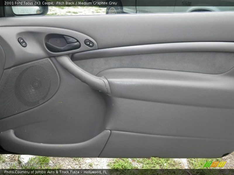 Pitch Black / Medium Graphite Grey 2001 Ford Focus ZX3 Coupe