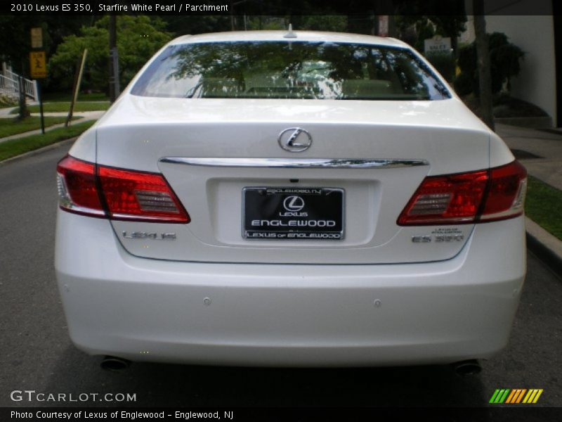 Starfire White Pearl / Parchment 2010 Lexus ES 350