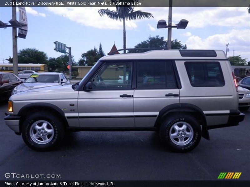 White Gold Pearl Metallic / Bahama Beige 2001 Land Rover Discovery II SE