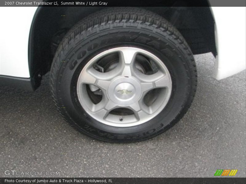 Summit White / Light Gray 2007 Chevrolet TrailBlazer LS