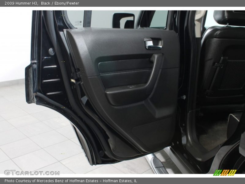 Black / Ebony/Pewter 2009 Hummer H3