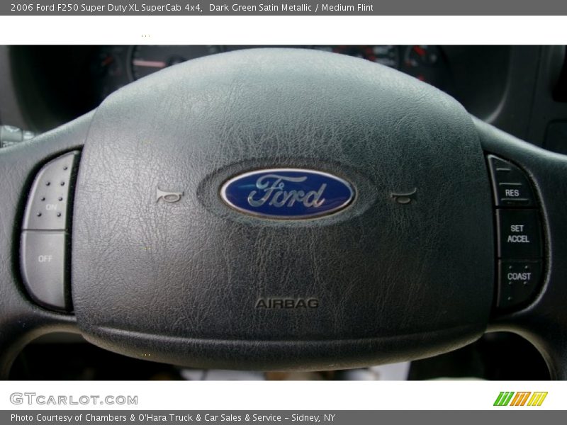 Dark Green Satin Metallic / Medium Flint 2006 Ford F250 Super Duty XL SuperCab 4x4