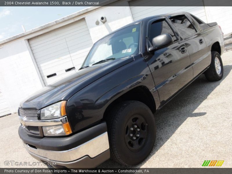 Black / Dark Charcoal 2004 Chevrolet Avalanche 1500